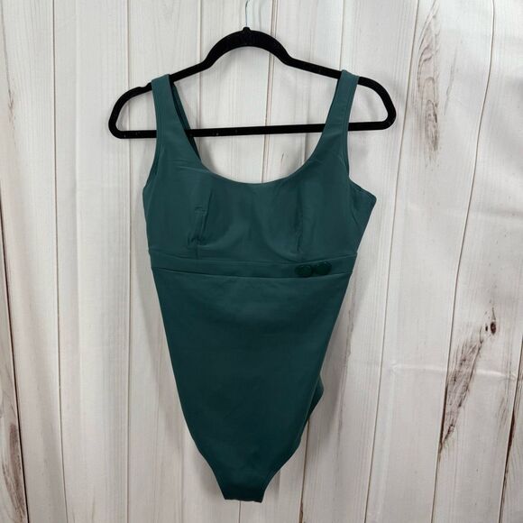 Simone Perele Other - Simone Perele Women’s 4 Green One Piece Swim
